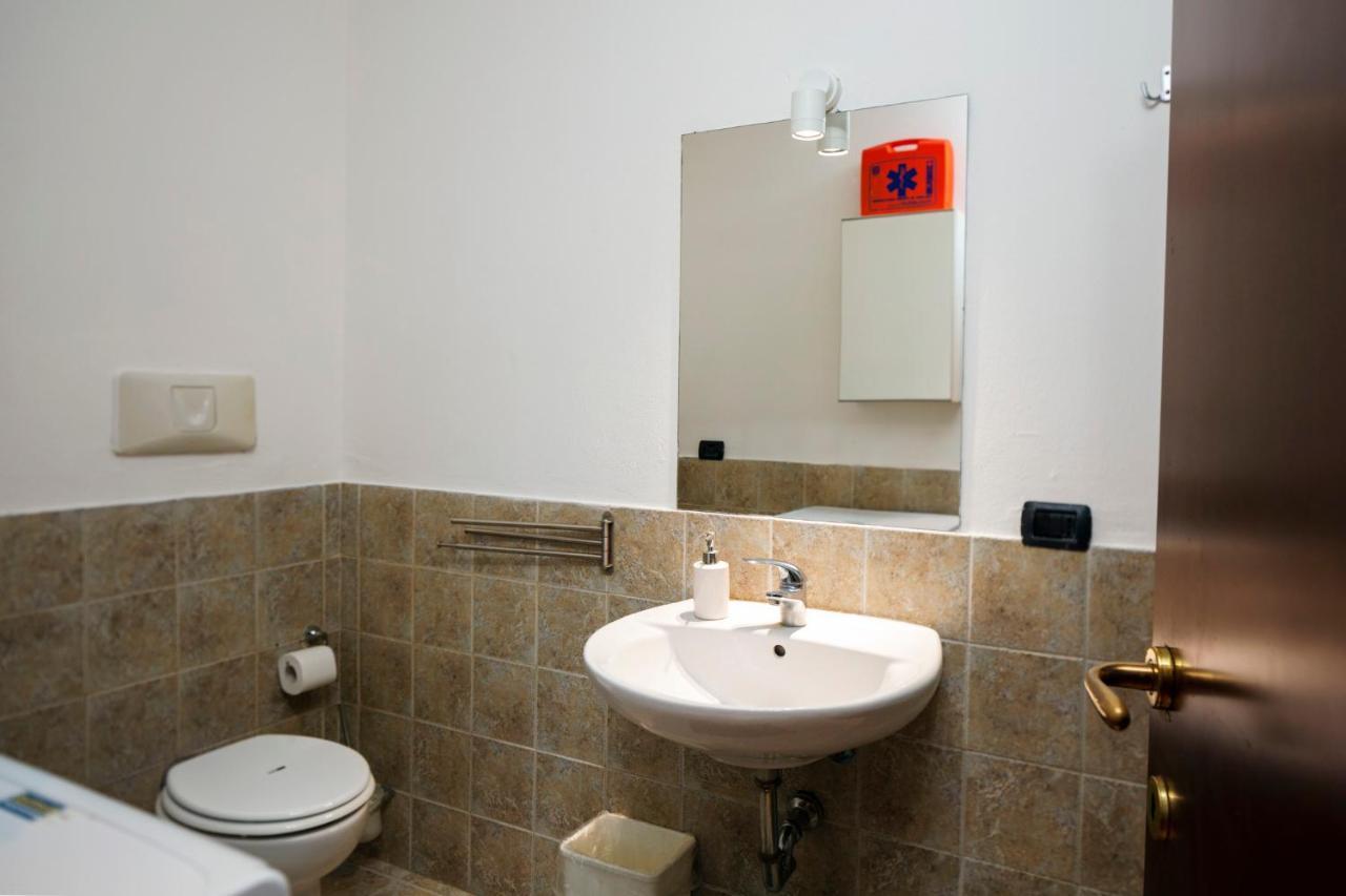 Residence San Raffaele 1 Milano Dış mekan fotoğraf
