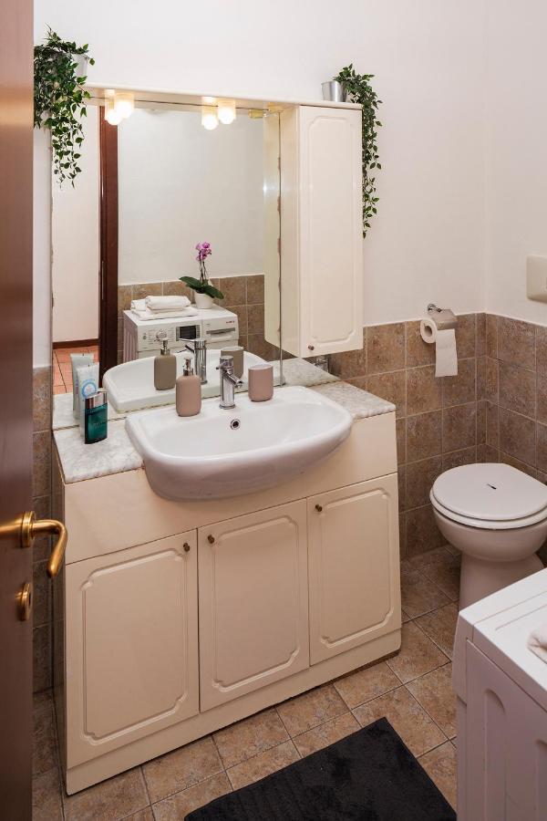 Residence San Raffaele 1 Milano Dış mekan fotoğraf