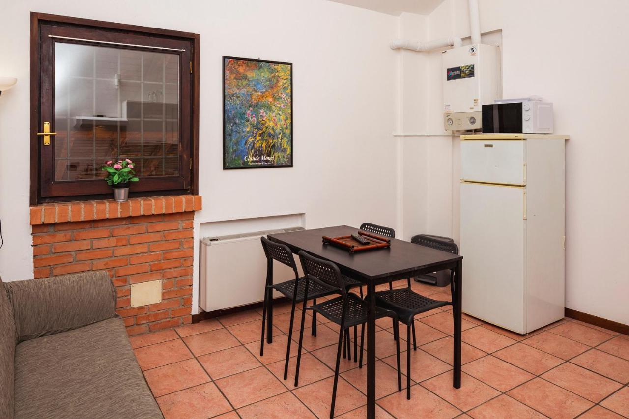 Residence San Raffaele 1 Milano Dış mekan fotoğraf